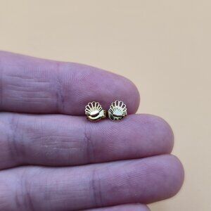 Gold Plated Over Sterling Silver Small Seashell Stud Earrings A5770
